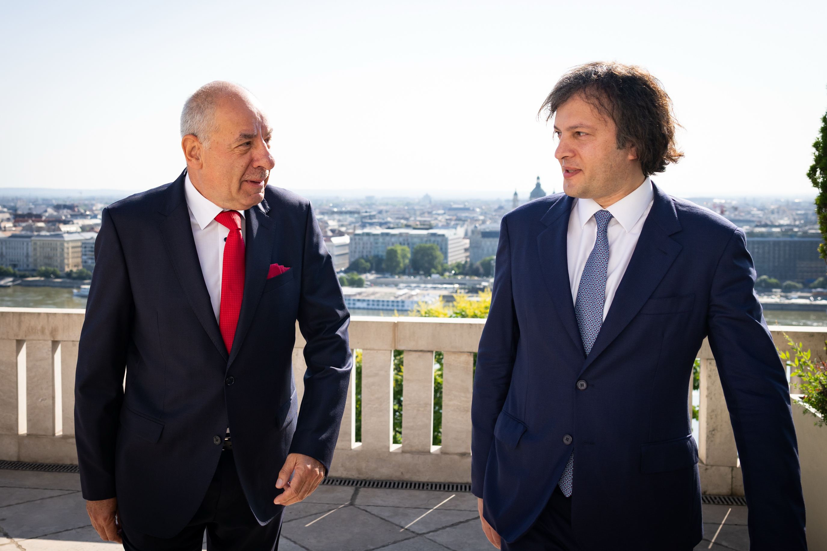 Georgia miniszterelnöke a Sándor-palotában