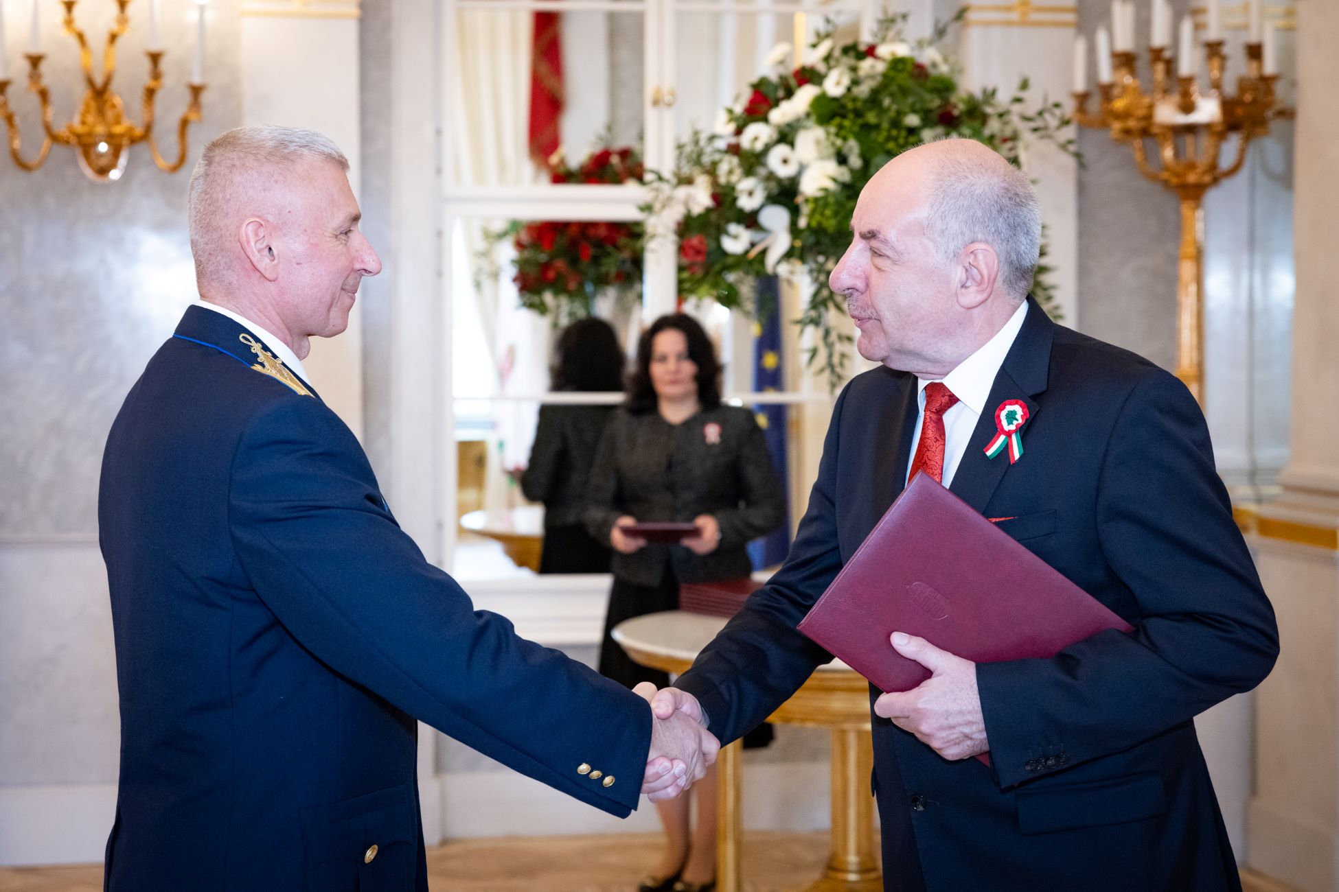 Tábornoki kinevezések és előléptetések a Sándor-palotában