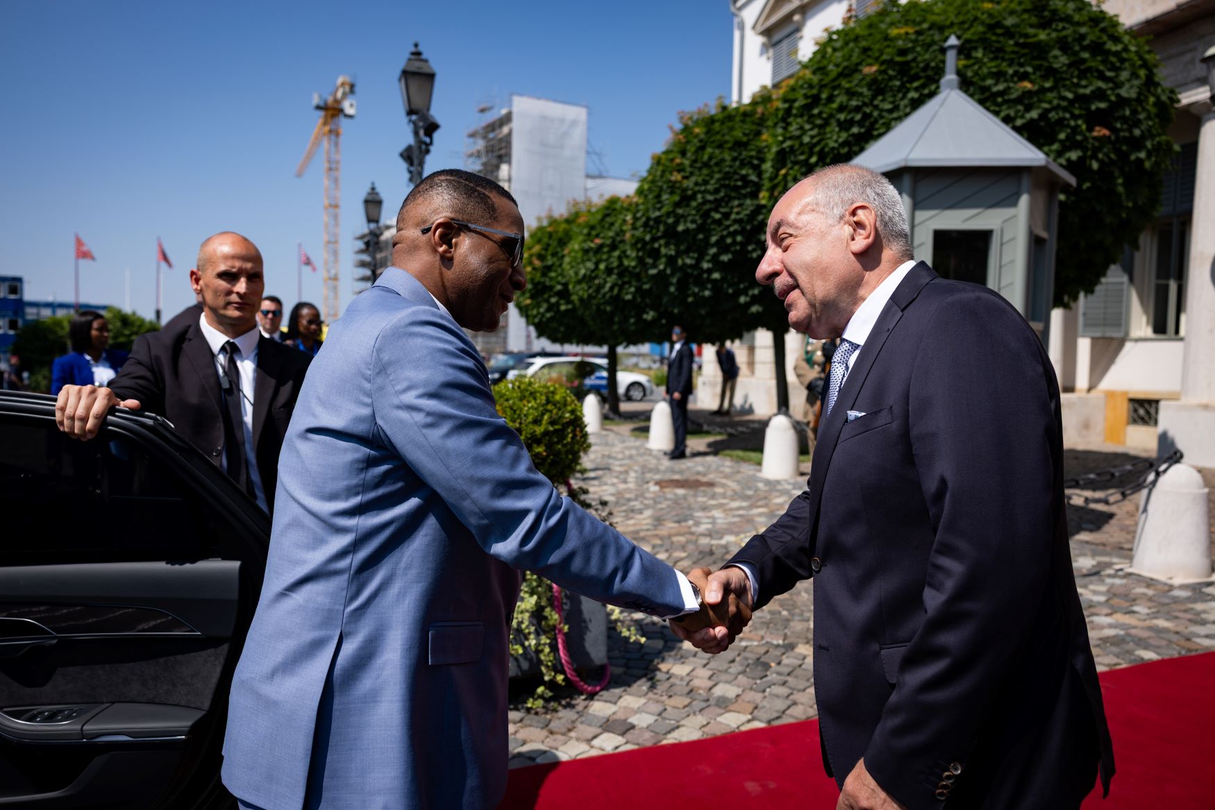 Botswana elnöke Budapesten