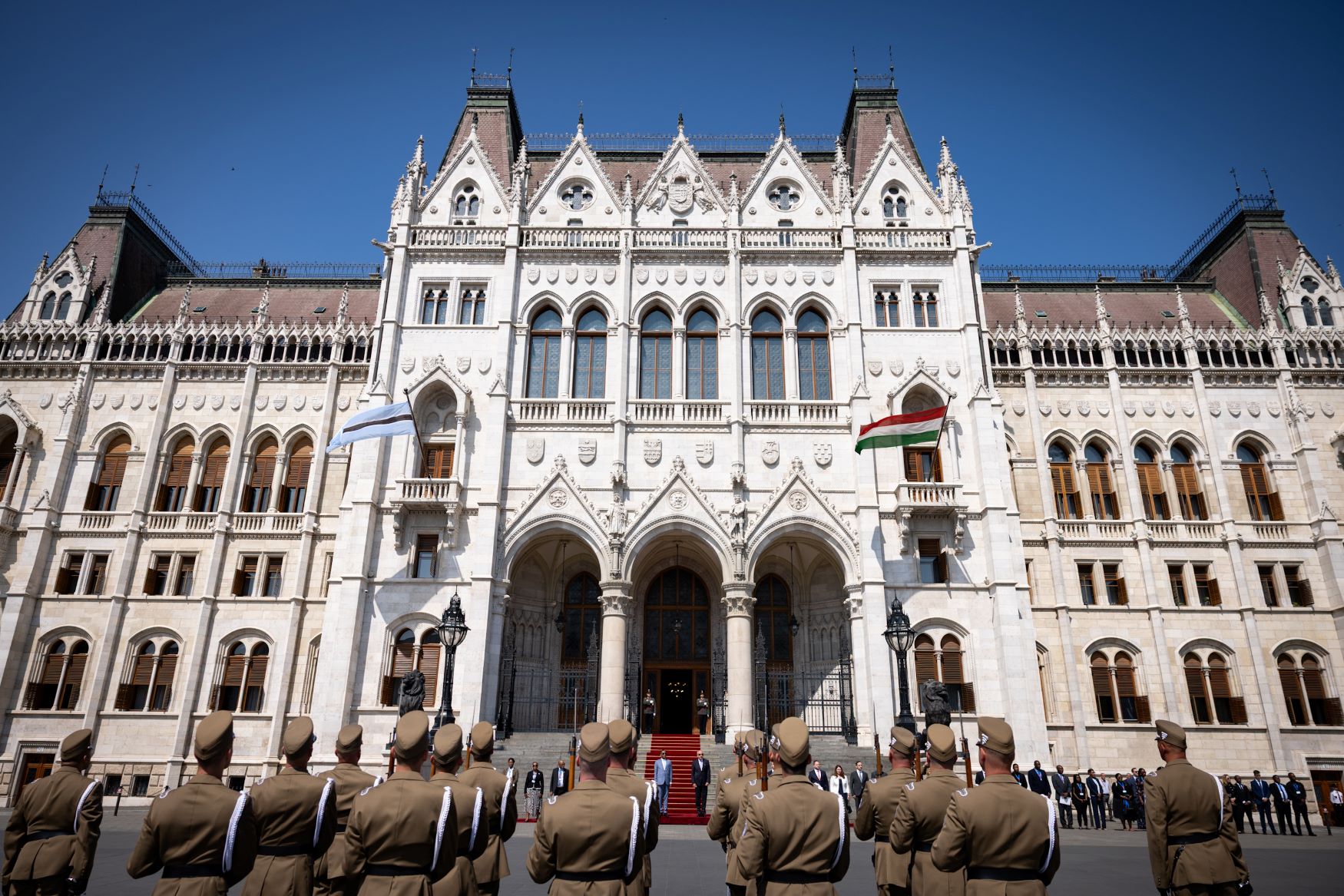 Botswana elnöke Budapesten