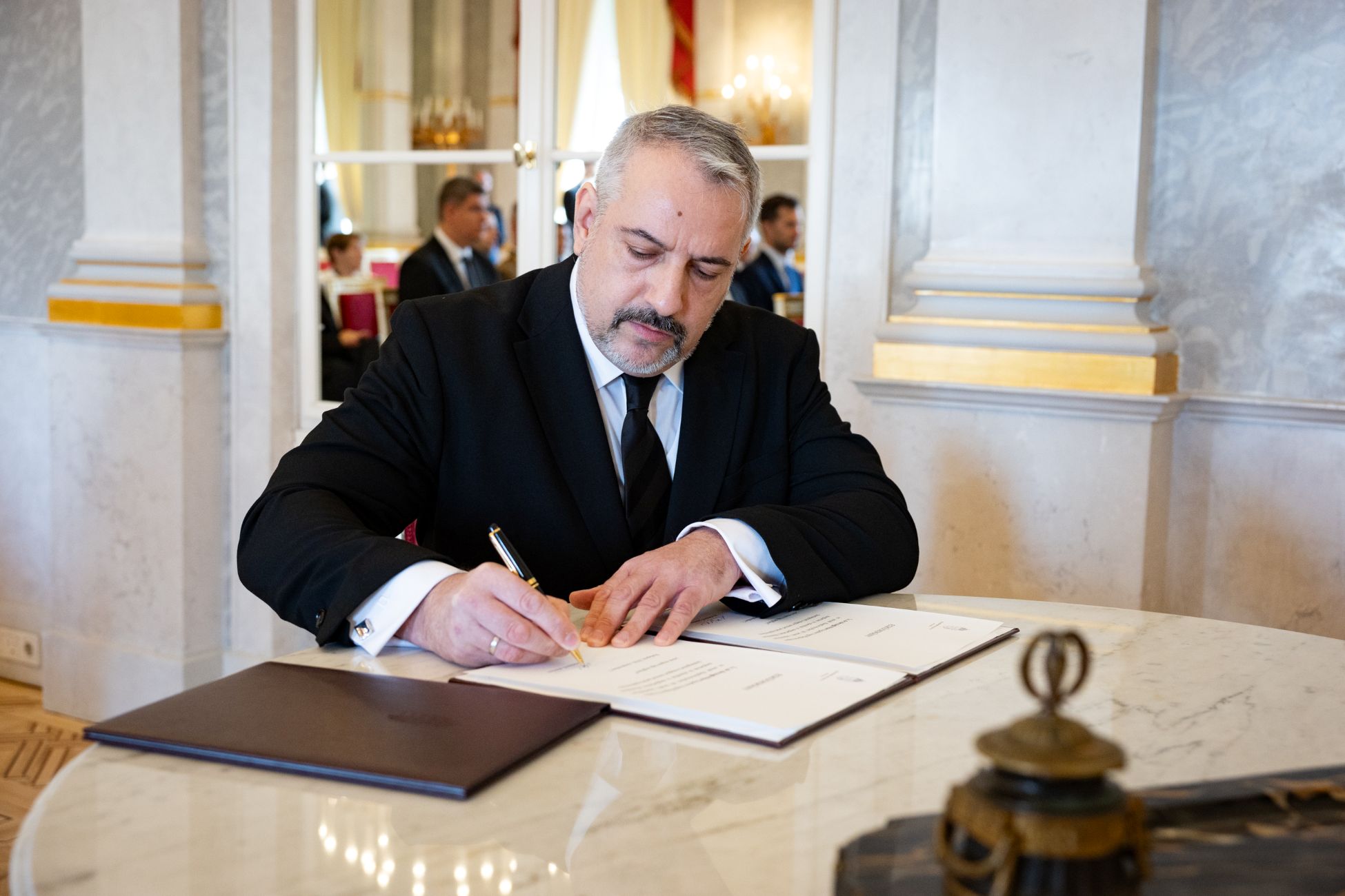 Államtitkári kinevezések a Sándor-Palotában 2026.09.07.