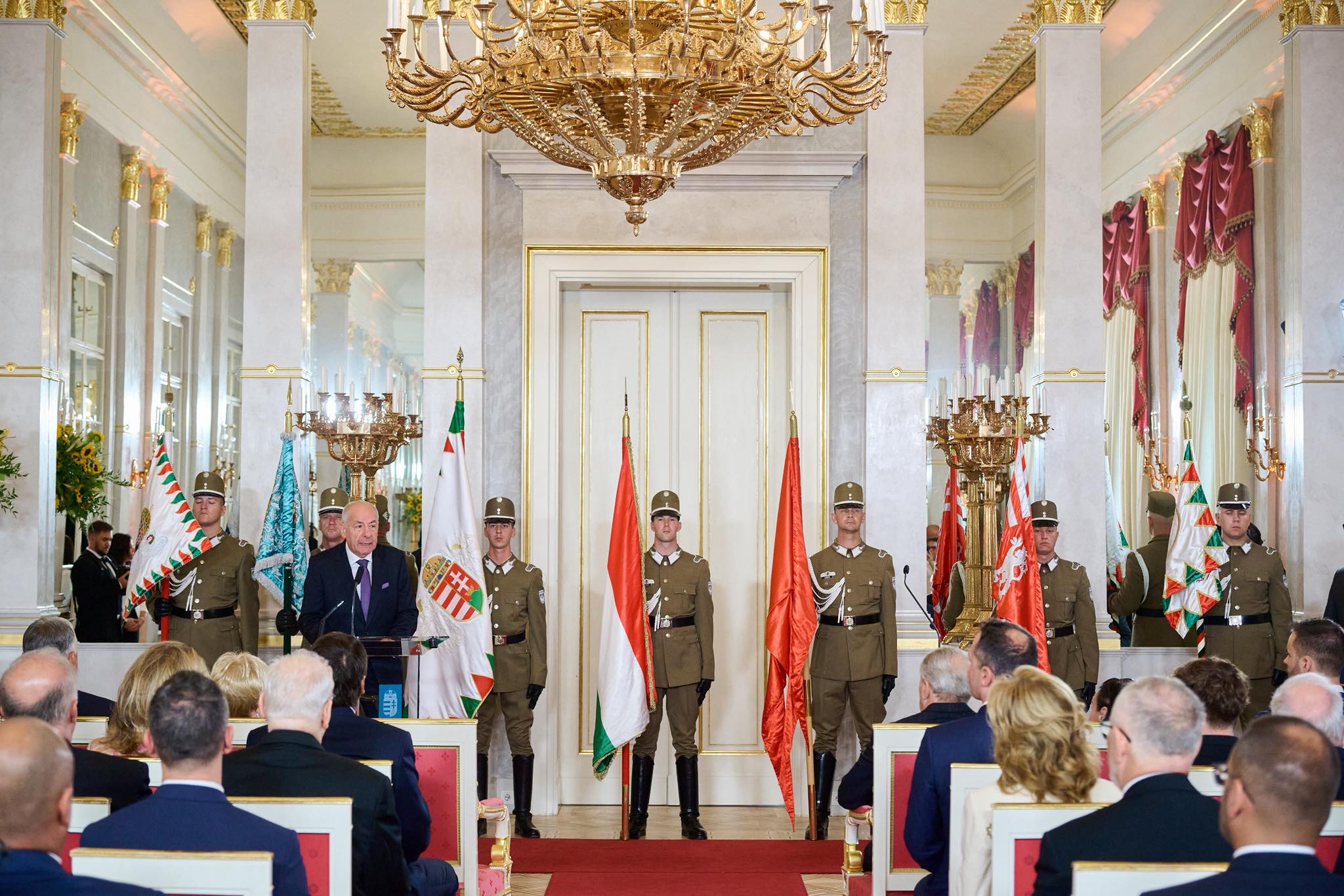 2025 augusztus 20.