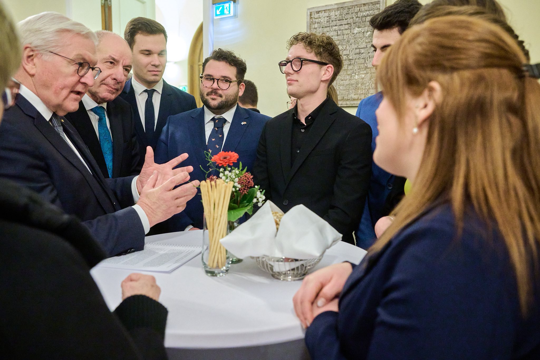 Sulyok Tamás és a DUJW tagjai München