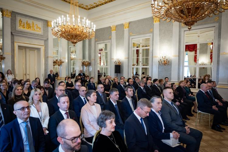 Egyetemi tanári kinevezések a Sándor-palotában