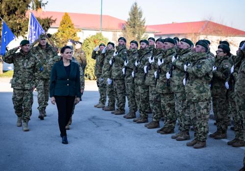 Novák Katalin magyar békefenntartó katonákkal találkozott Bosznia-Hercegovinában