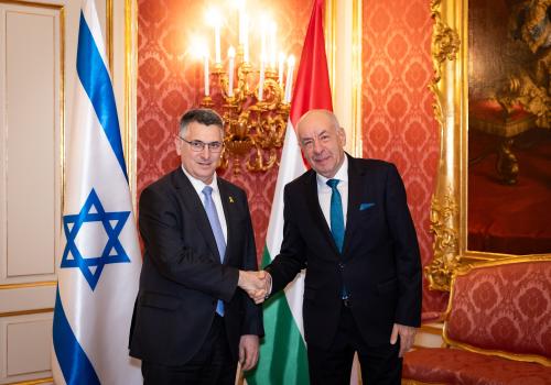 Az izraeli külügyminiszter a Sándor-palotában