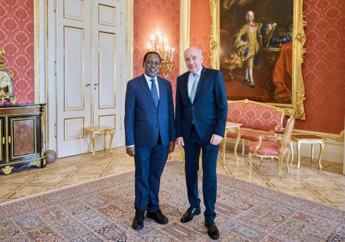 Az ENSZ főtitkár-helyettese a Sándor-palotában